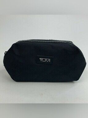 Delta Airlines Tumi Amenity Kit - Black Nylon Dopp-style Case